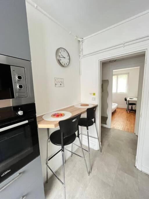 Los Angeles - Grand Appartement Reims Eksteriør billede